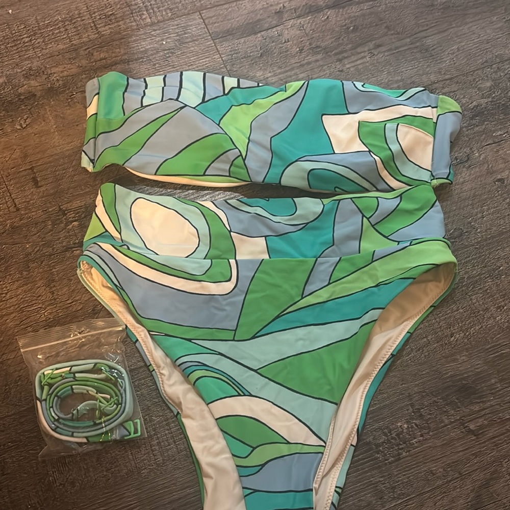 Super fun aerie bikini size M bottoms L top